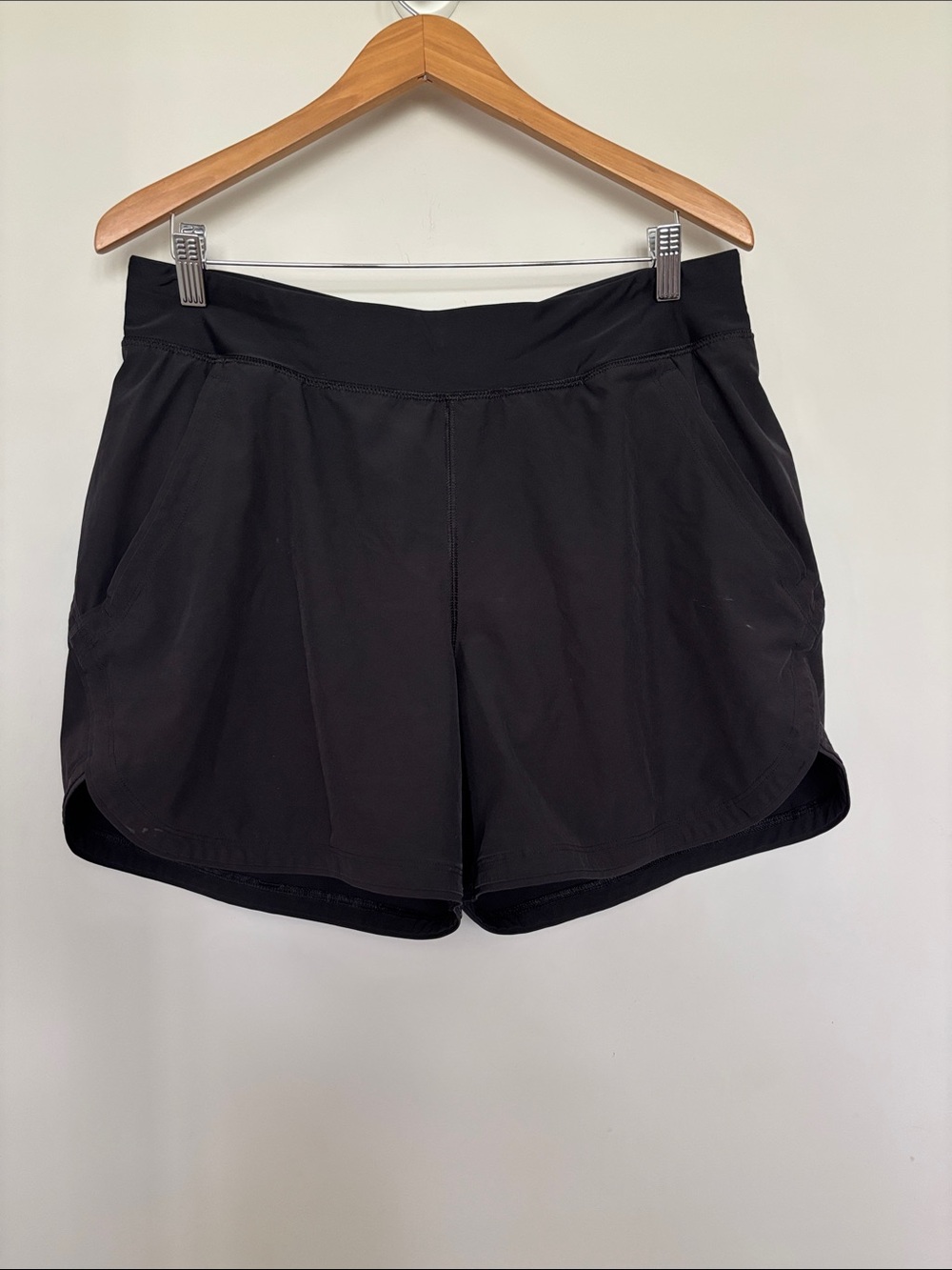 Lands’ End Black Swim Shorts Sz 12 EUC